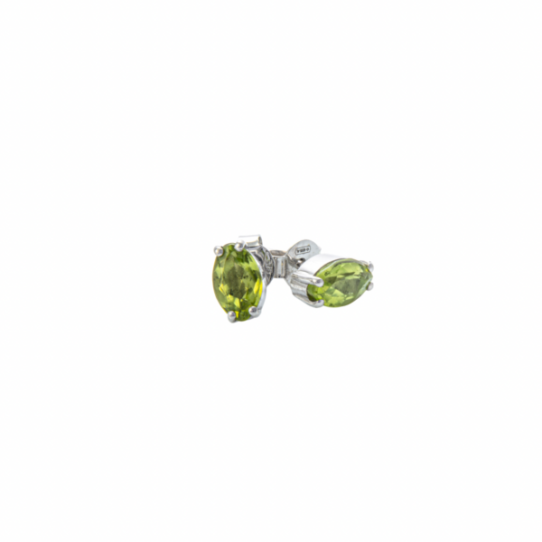 Orecchini a Lobo in Oro Bianco 9k con Peridoto 2,05 ct