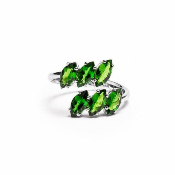 Anello in Oro Bianco 18k con Tsavorite 2,45 ct