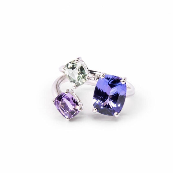 Anello in Oro Bianco 18k con Tanzanite 2,90 ct e Zaffiri 1,70 ct