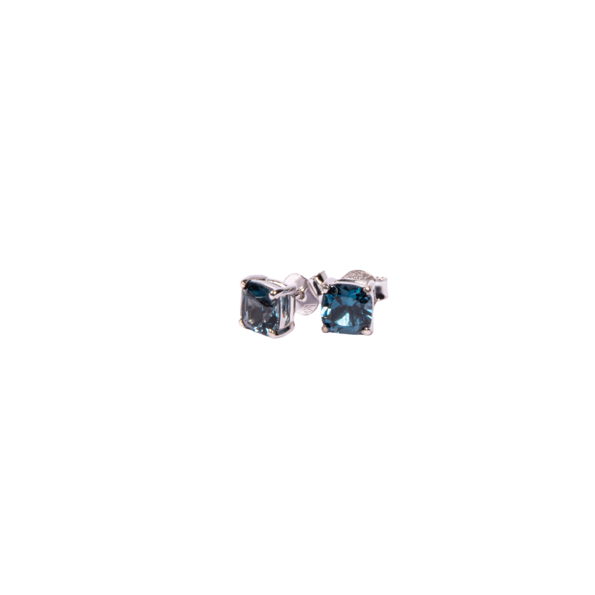 Orecchino a lobo in oro bianco 9k con Topazio Blu London 2.05ct