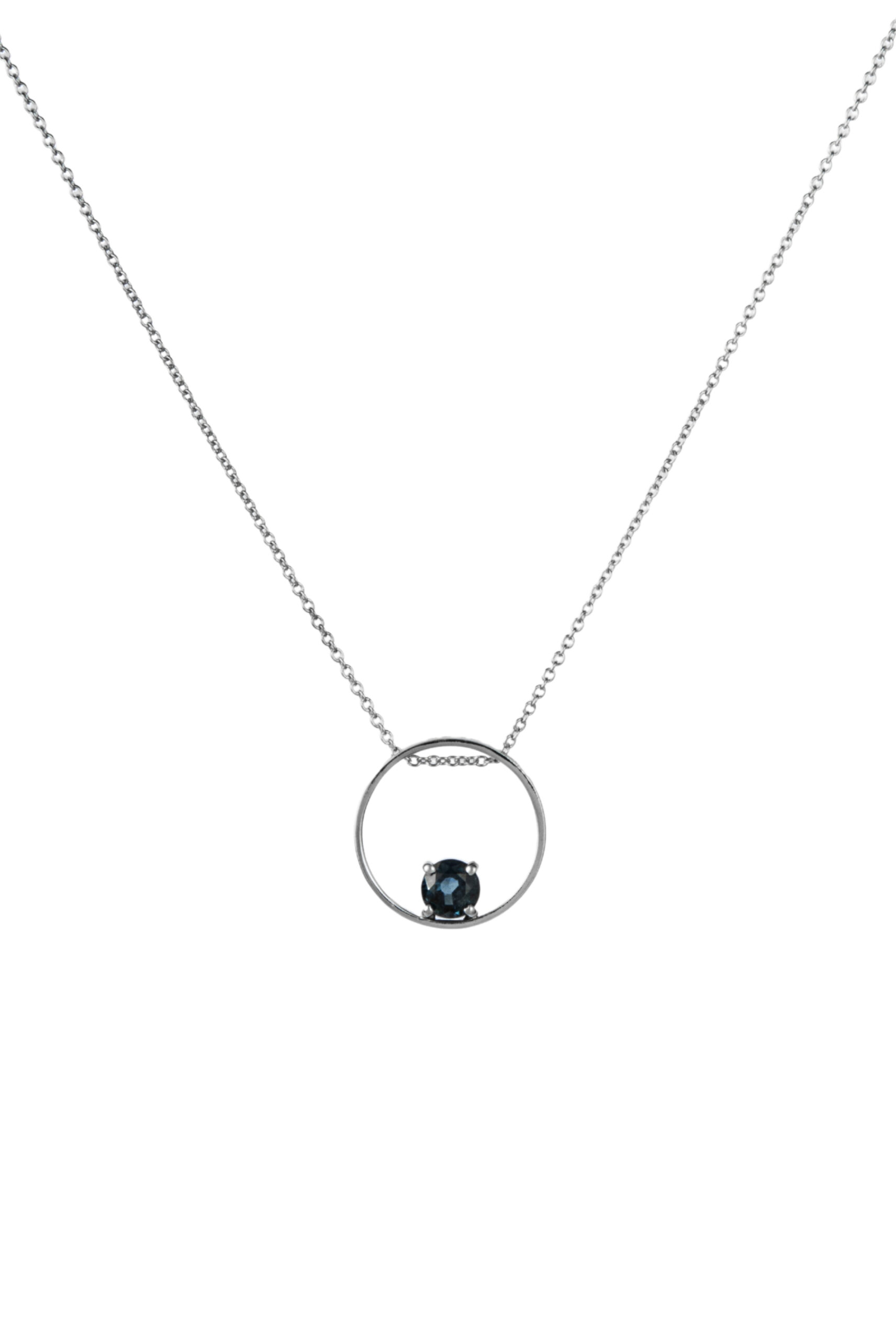 Collana in Oro Bianco 9k con Zaffiro 0,63 ct