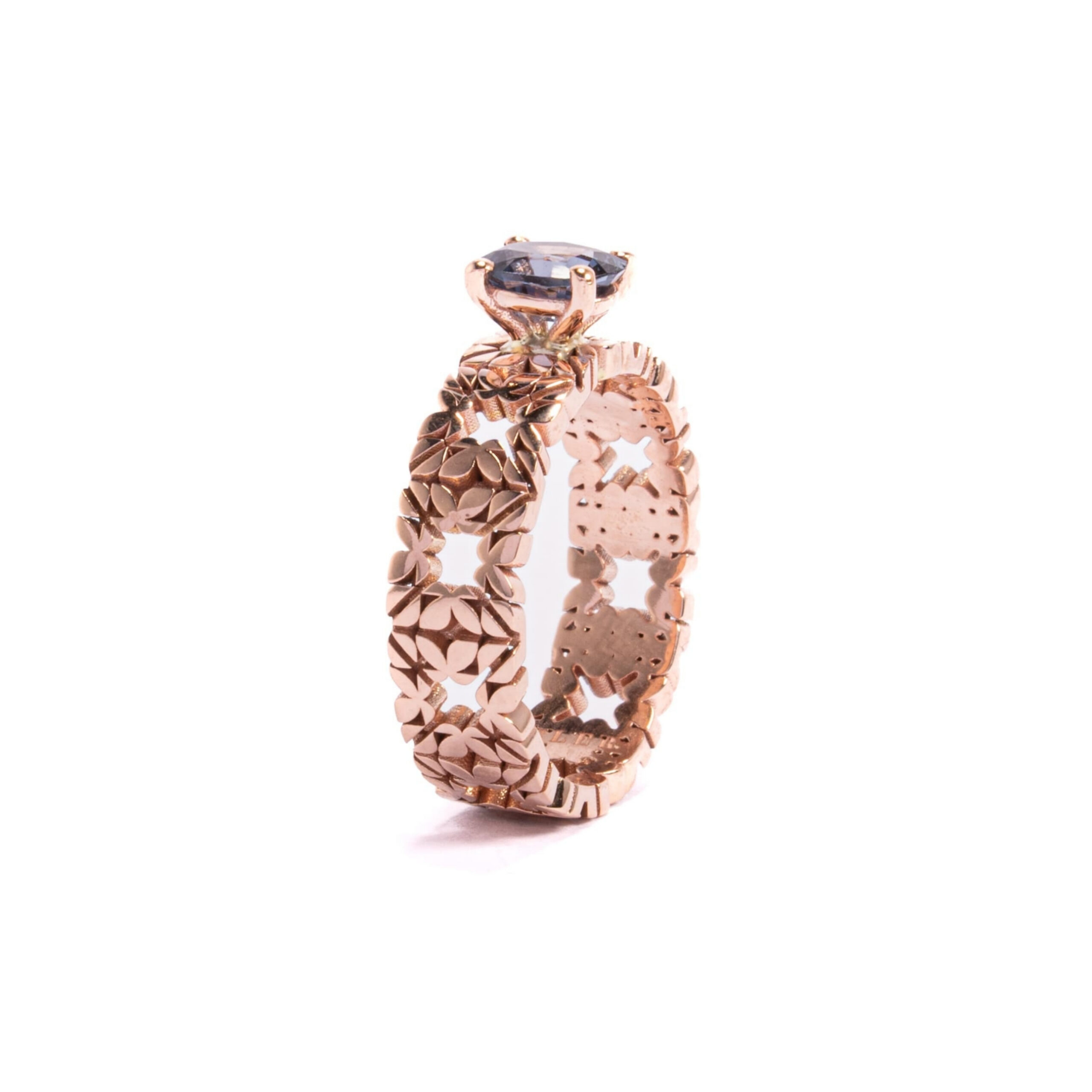 Fede Monogram Cler in Oro Rosa 9k con Spinello 0,8ct - immagine 2