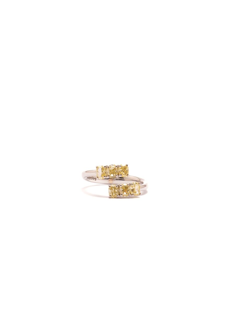 Anello in Oro Bianco 18k con Diamanti Fancy 1,66ct