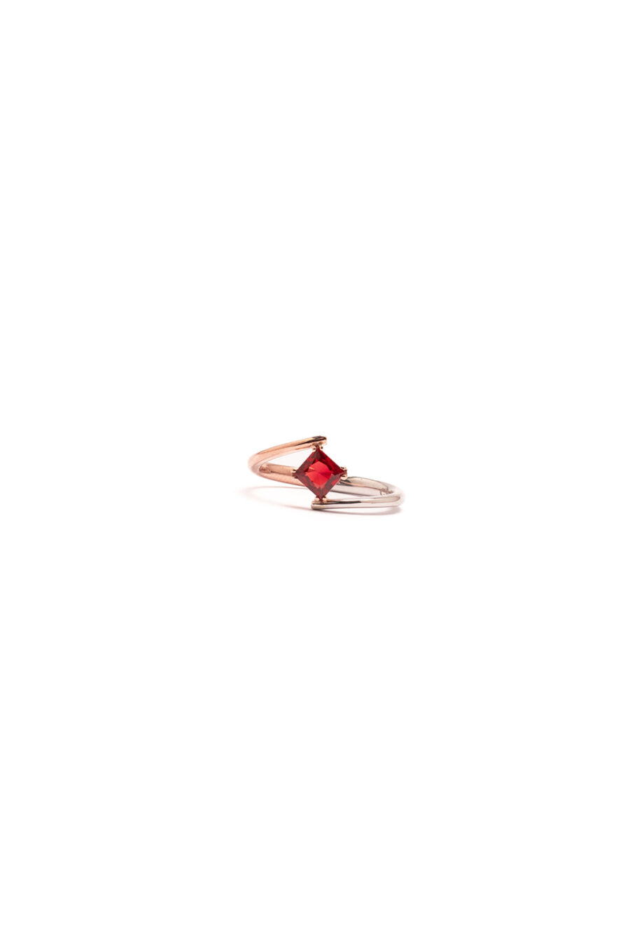 Anello Eterna in Oro Bianco e Oro Rosa 9k con Rubino 0,8ct