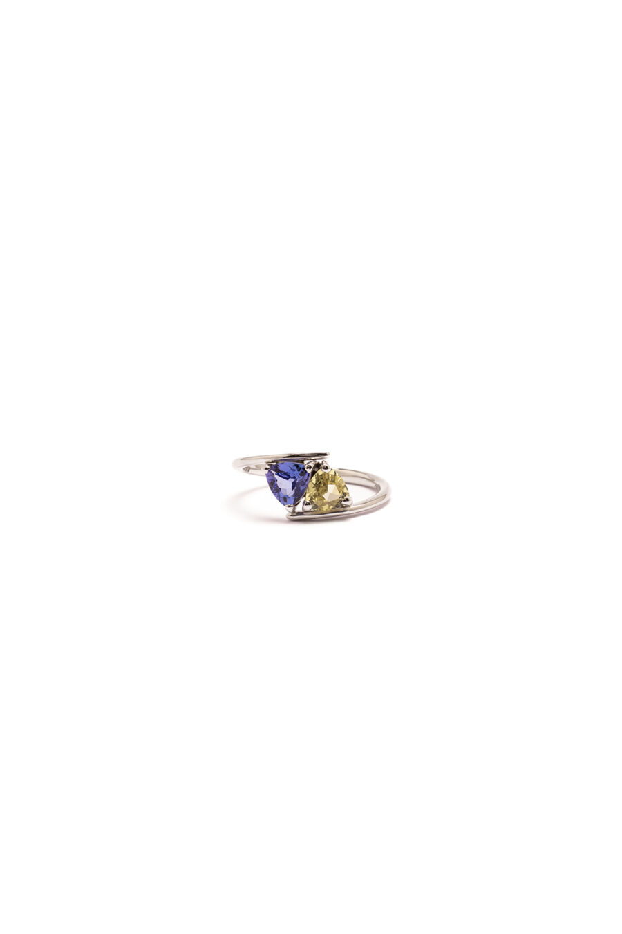 Anello in Oro Bianco 18k con Tanzanite 0,81ct e Crisoberillo 0,68ct