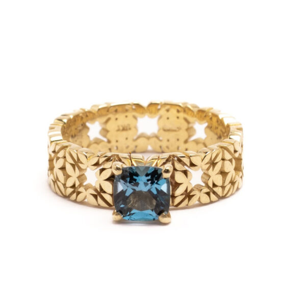 Fede Monogram Cler in Oro Giallo 9k con Topazio blu 1,04ct