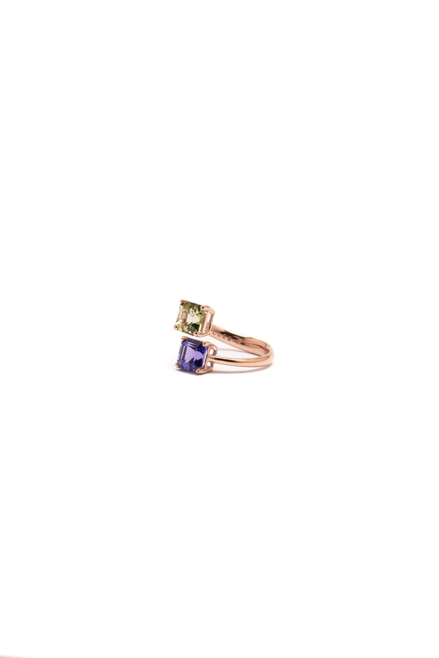 Anello in Oro Rosa 18k con Tanzanite 2,13ct e Tormalina 1,89ct - immagine 2