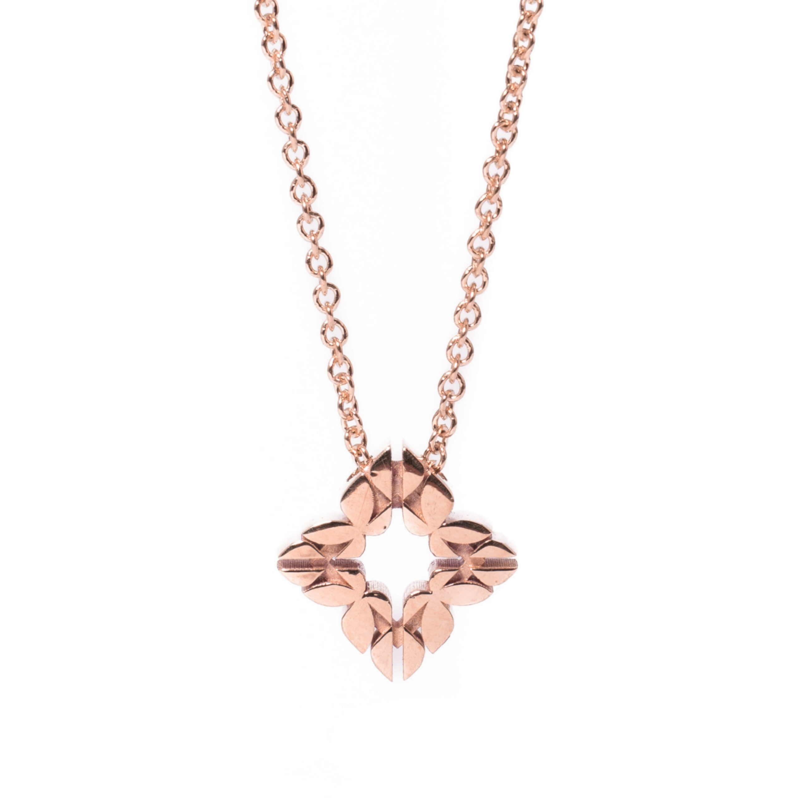 Collana Monogram Cler in Oro Rosa 9k con Diamanti D color 0,12ct - immagine 3
