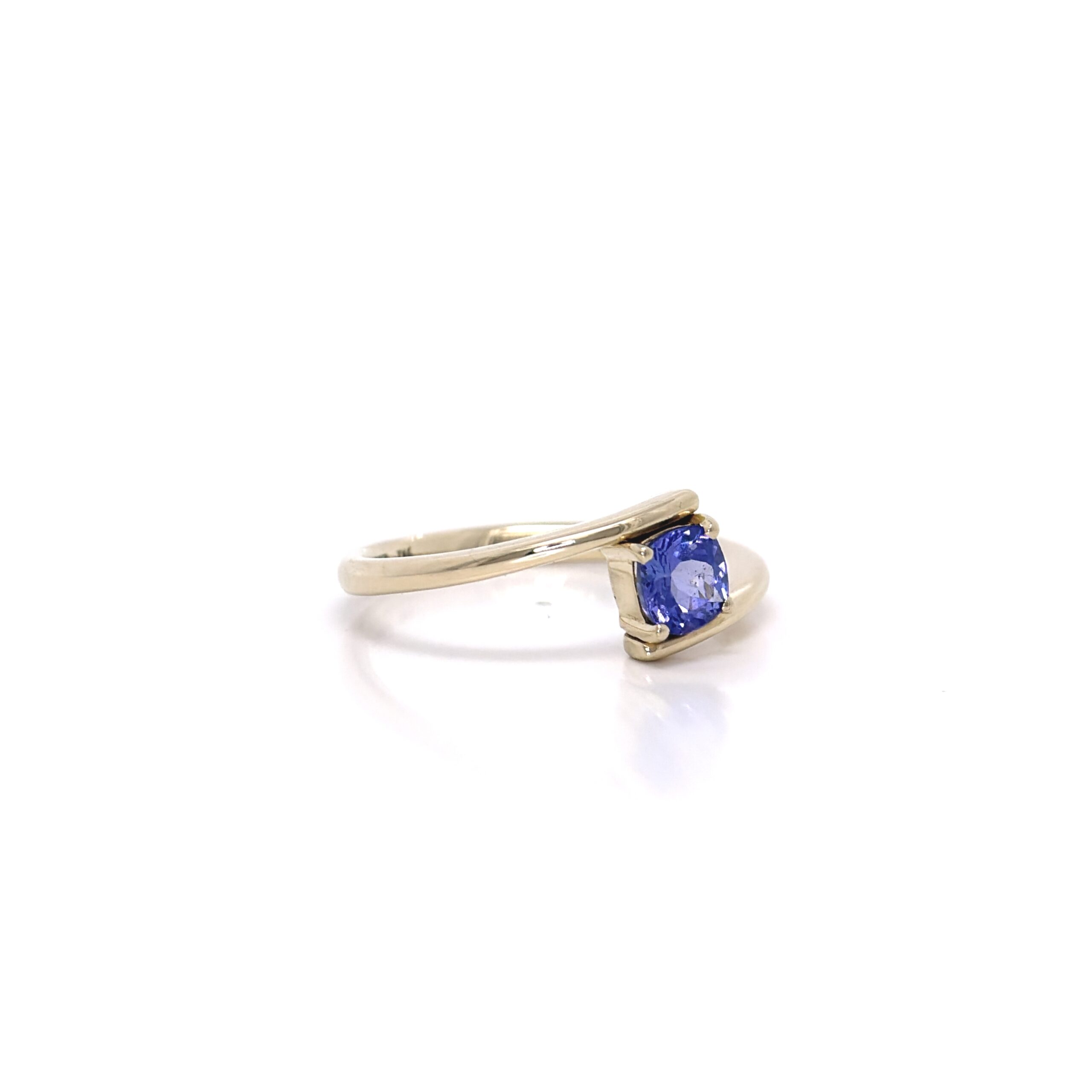 Anello Eterna in Oro Giallo 9k con Tanzanite 0,65ct - immagine 2