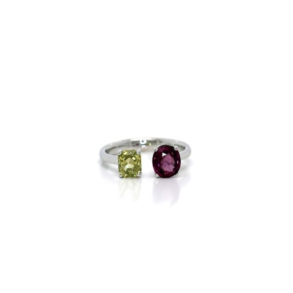 Anello in Oro Bianco 18k  con Crisoberillo 1,3 ct e Rodolite 1,15 ct