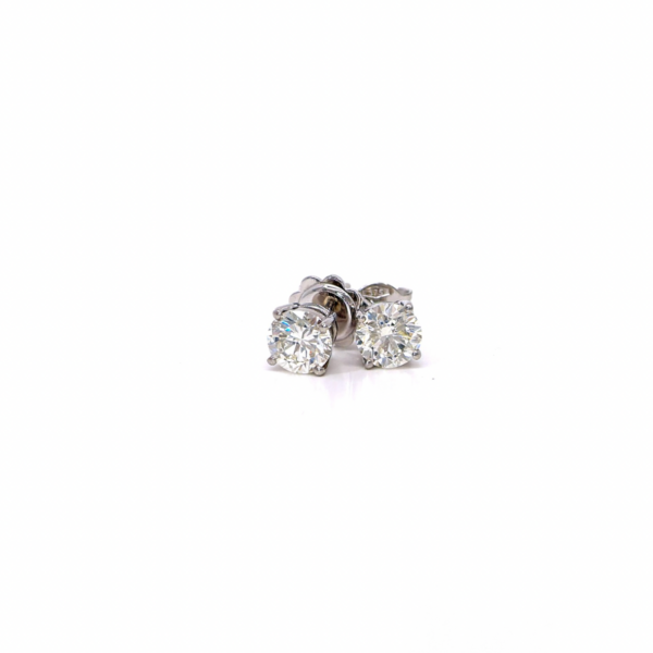Orecchino a lobo in Platino con Diamanti 1,4ct H color