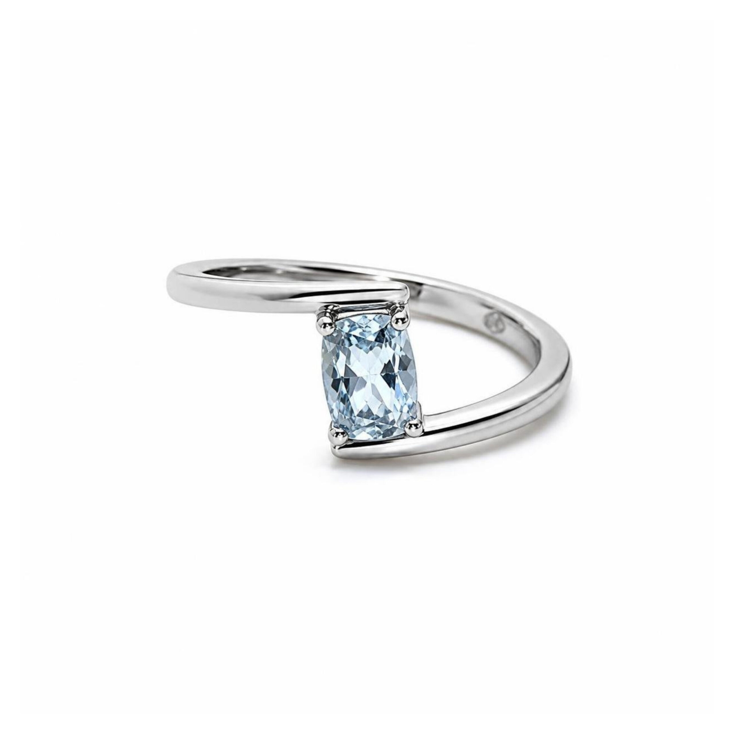 Anello Eterna in Oro Bianco 9k con Acquamarina 0,98ct