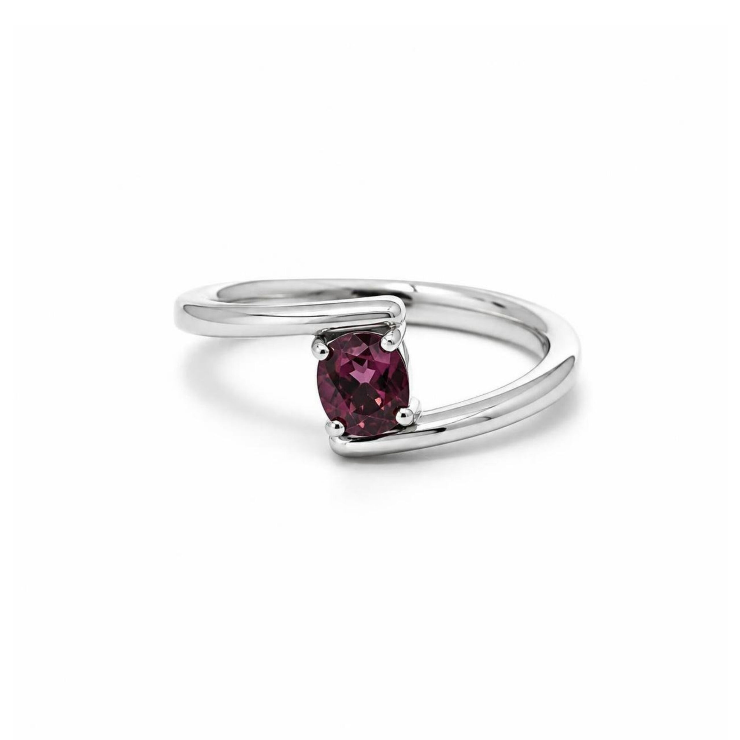 Anello Eterna in Oro Bianco 9k con Spinello 0,71ct